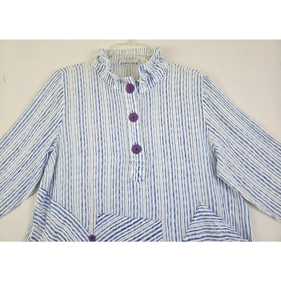 Terra-SJ Apparel~Size M~White/Blue Striped 3/4 Sleeve Lightweight Blouse Button - Picture 11 of 11